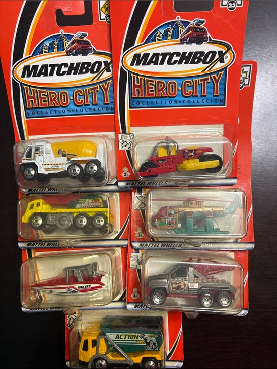 MATCHBOX Other - NIP Matchbox 7 Pack Bundle Hero City